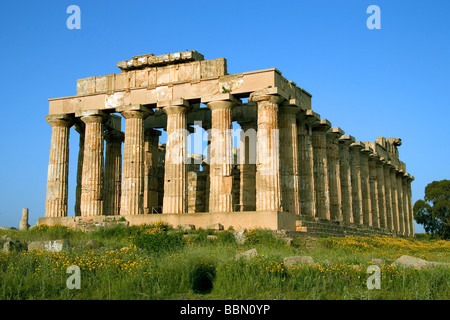 Antico tempio greco di Selinunte sito archeologico Sicilia Italia Foto Stock