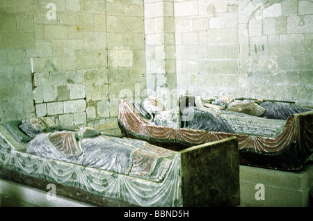 Enrico II, 5.3.1133 - 6.7.1189, Re d'Inghilterra 1154 - 1189, mezza lunghezza, tomba di Eleonora d'Aquitania e Richard i Lionheart, Fontevrault, Foto Stock