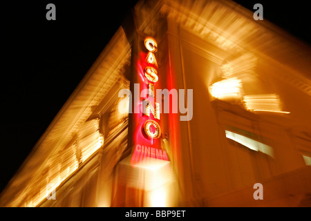 La facciata di notte, il casinò di Deauville, Calvados (14), in Normandia, Francia Foto Stock