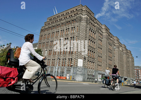 Edificio progettato da K. De Bazel, AMSTERDAM, PAESI BASSI Foto Stock