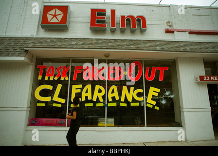 Elm vendite auto in Kearny NJ uno dei 789 ai concessionari Chrysler Group LLC eliminato Foto Stock