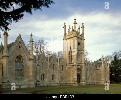 Alms case (1844), Aberford, a est di Leeds, South Yorkshire, Inghilterra, Regno Unito. Foto Stock