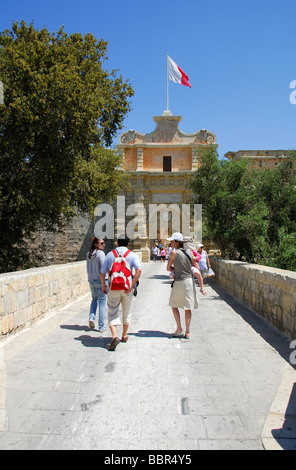 MALTA. Il ponte e il cancello principale fuori Mdina. 2009. Foto Stock