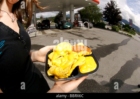 Il fast food natchos da una stazione di gas convenience store Foto Stock