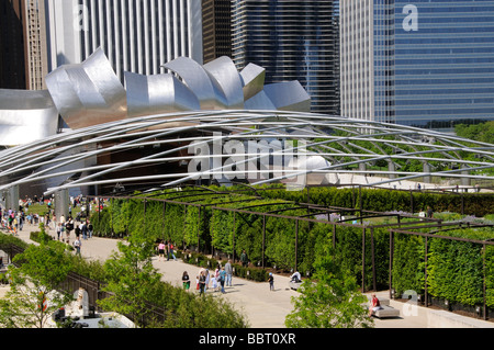 Il Jay Pritzker Pavilion di Millennium Park downtown Chicago Illinois USA Foto Stock