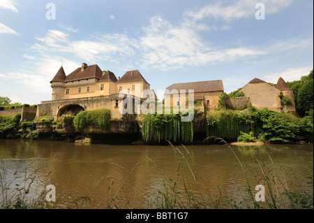 Chateau de Losse sul fiume Vezere in Dordogne Francia Foto Stock