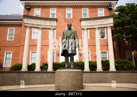 Thurgood Marshall statua commemorativa presso avvocati Mall Annapolis Maryland USA Foto Stock