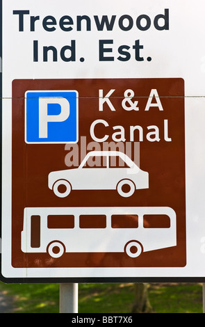 Segno indicante il parcheggio per il Kennet and Avon canal Foto Stock