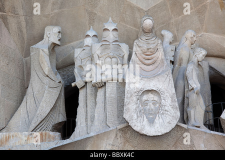 La Sagrada Familia passione facciata dettaglio Barcellona Spagna Foto Stock