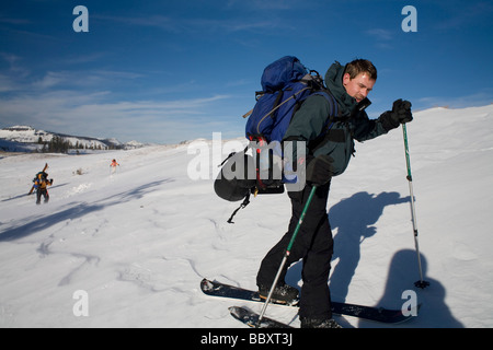 Tahoe Backcountry escursioni con le racchette da neve Sci e Snowboard Foto Stock