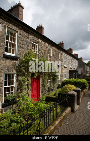 Academy Street nel XVIII secolo gracehill villaggio un insediamento moravo nella contea di Antrim Irlanda del Nord Regno Unito Foto Stock