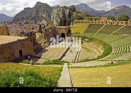 Teatro greco il Teatro Greco, il terzo secolo a.c. anfiteatro, Taormina, Sicilia, Italia Foto Stock