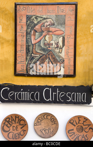 Negozio di ceramica segno, Cuenca, Spagna Foto Stock