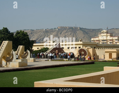 Jantar Mantar, Jaipur, un osservatorio costruito dal Maharaja Jai Singh II Foto Stock