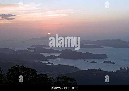 Tramonto sul mare dei Caraibi. Foto Stock