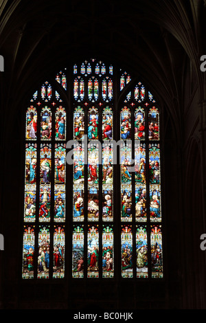 Finestra di Vetro colorato nella cattedrale di Gloucester, Inghilterra Foto Stock
