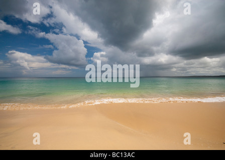 Aria di tempesta off Corbis Bay in Cornovaglia Foto Stock