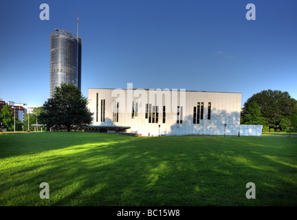 Aalto opera house e RWE headquarter tower, Essen, Germania Foto Stock