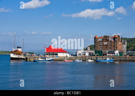 Battello a vapore Waverley tenendo sui passeggeri presso il molo nord nel porto di Oban Argyll Scozia Scotland Foto Stock