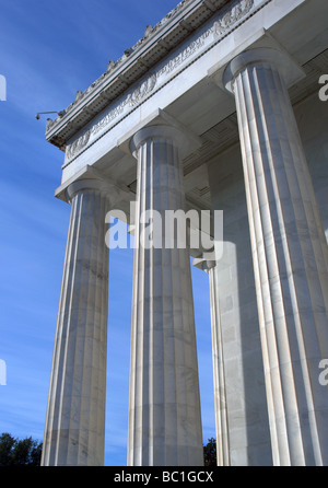 Dettaglio del neoclasical colonne greche presso il Lincoln Memorial a Washington DC Foto Stock