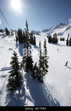 Sci la vasta e poco affollate piste su Whistler Mountain parte della sede per il 2010 giochi olimpici invernali in Canada Foto Stock