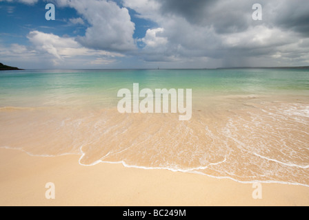 Aria di tempesta off Corbis Bay in Cornovaglia Foto Stock