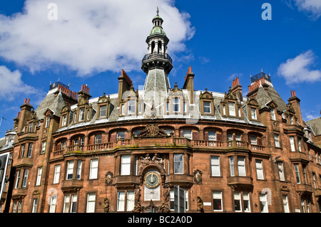 dh Charing Cross Mansions SAUCHIEHALL STREET GLASGOW SCOZIA St Georges case di strada affittuari costruzione affittuari arenaria rossa regno unito Foto Stock