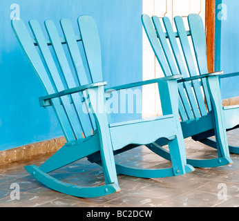 Tradizionali sedie a dondolo in Vinales, Cuba, Caraibi Foto Stock