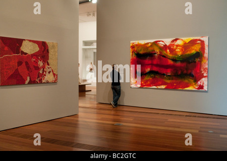 Galleria Nazionale di Victoria, gallerie d'arte aborigena, Melbourne, Victoria, Australia Foto Stock