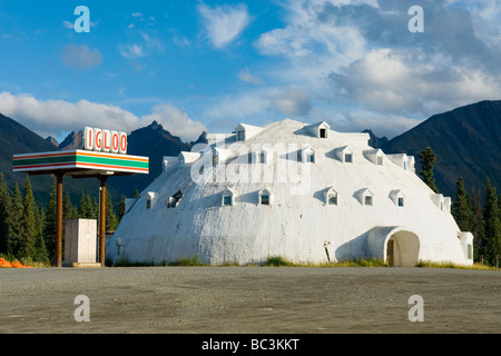 Villaggio igloo stazione Gas Alaska Foto Stock