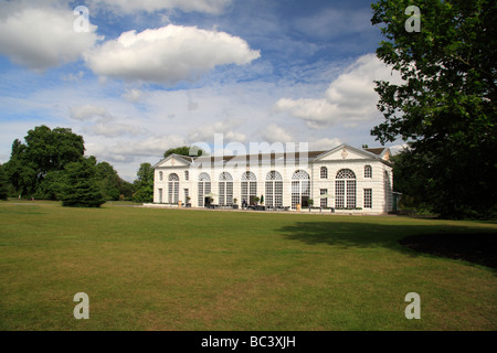 Il ristorante Orangery, Royal Botanic Gardens, Kew, Surrey, Inghilterra. Foto Stock