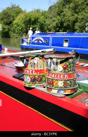 Canal Arte su Narrowboat Foto Stock