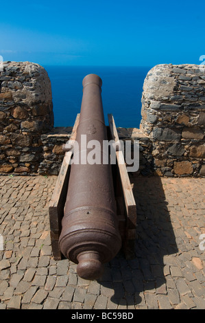 Cannone e foro di loop Ciudad Velha Cidade Velha Santiago Cabo Verde in Africa Foto Stock