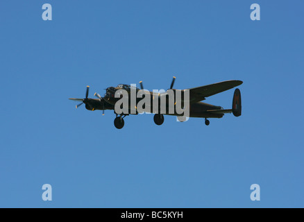 Avro Lancaster B1 bomber visualizzazione nel Regno Unito nel mese di giugno, 2006. Foto Stock