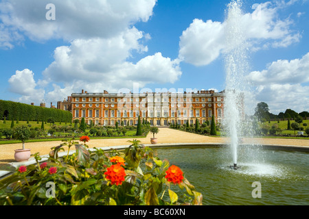 Hampton Court Palace Royal Apartments e giardini Surrey west London Foto Stock