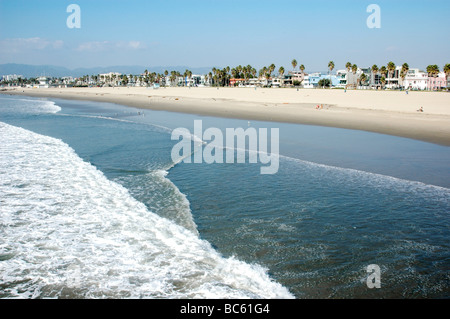 Surf sulla spiaggia, la spiaggia di Venezia, San Fernando Valley, Santa Monica, Baia di Santa Monica, nella contea di Los Angeles, California, Stati Uniti d'America Foto Stock