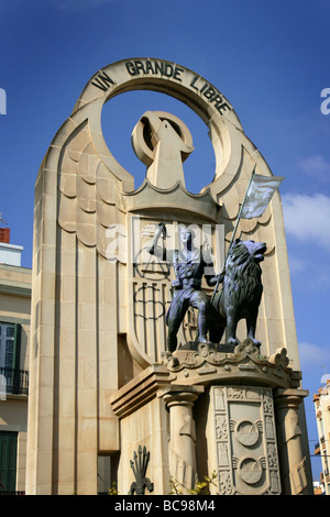 Un monumento fascista è vista sul centro di Melilla in Spagna Foto Stock