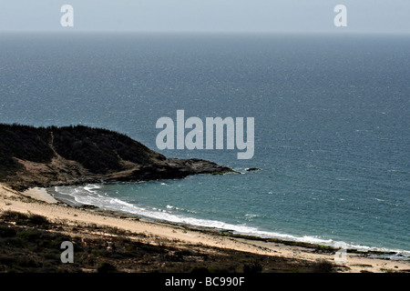 Una vista tipica di una spiaggia caraibica. Foto Stock