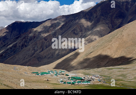 Nord Pullu army base. Nubra Valley. Ladakh. India Foto Stock