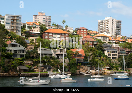 Case e barche a vela nella Baia di Mosman NSW Sydney Australia Foto Stock