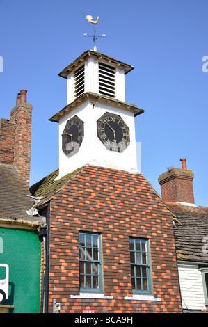 Clock Tower, Market House, High Street, Aberdeen, England, Regno Unito Foto Stock