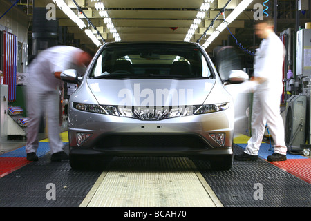 Honda factory Swindon Regno Unito Honda civica alla fine della linea di produzione Foto Stock