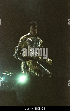 Michael Jackson visto qui il palcoscenico di Sheffield, 10 Luglio 1997 Foto Stock