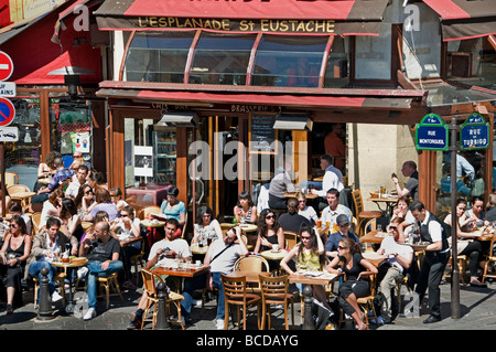 Beaubourg Les Halles Rue Montorgueil Terras Restaurant Forum di Parigi Rue Rambuteau Foto Stock