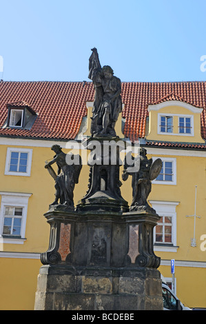 Praga è la capitale e la città più grande della Repubblica ceca. Situato sul fiume Vltava nella Boemia centrale. Foto Stock