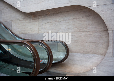 Escalator, ala est, National Gallery of Art di Washington DC, Stati Uniti d'America Foto Stock