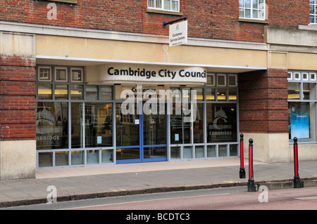 Mandela House, Cambridge City Council Centro Servizio Clienti su St Andrews Street, Cambridge Inghilterra REGNO UNITO Foto Stock