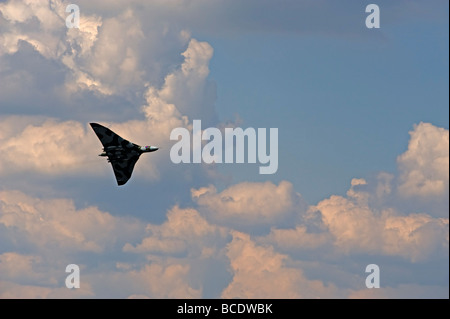 Il restaurato Avro Vulcan B2 bombardiere, xh558 a Biggin Hill, Kent, Inghilterra. Foto Stock