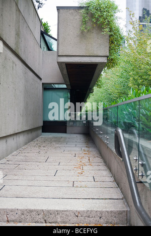 La legge provinciale tribunali, Robson Square, Vancouver, BC, Canada Foto Stock