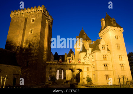 Chateau de Pau Pau, Pyrenees-Atlantiques, Aquitaine, Francia Foto Stock